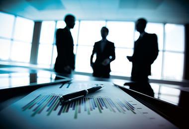 Business team discussing 147963638 small copy